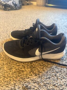 Nike Black and White Mesh Trainer Sneakers